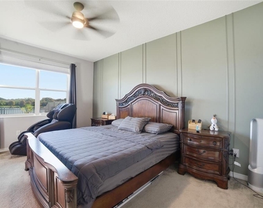 1461 Clear Brook Place - Photo Thumbnail 11