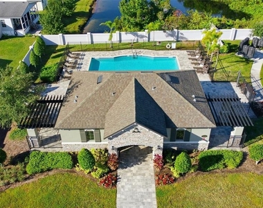1461 Clear Brook Place - Photo Thumbnail 2