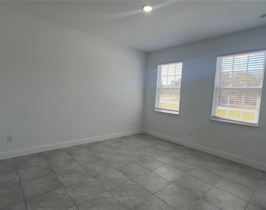 237 Cimarron Drive - Photo Thumbnail 11