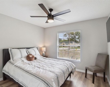 165 Quail Oaks Circle - Photo Thumbnail 12