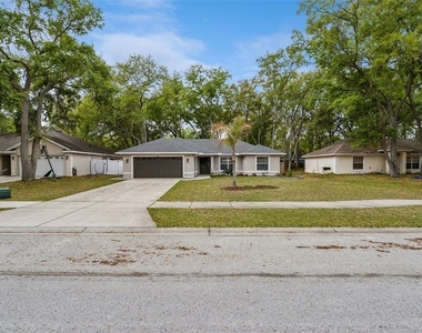 165 Quail Oaks Circle - Photo Thumbnail 1