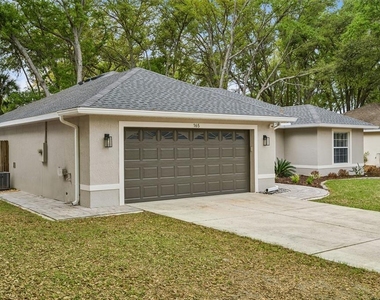 165 Quail Oaks Circle - Photo Thumbnail 2