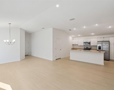 7548 Kuenher Court - Photo Thumbnail 3