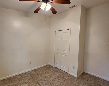 2018 Sw 70th Terrace - Photo Thumbnail 34