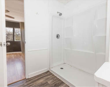 1824 Marion County Road - Photo Thumbnail 11