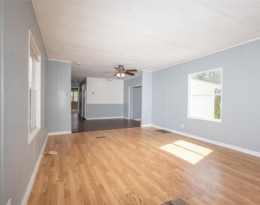 1824 Marion County Road - Photo Thumbnail 5