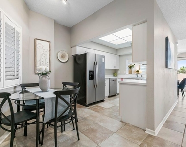 104 Surfview Drive - Photo Thumbnail 10