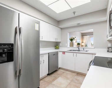 104 Surfview Drive - Photo Thumbnail 11