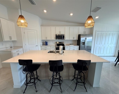 15175 Bluffton Lane - Photo Thumbnail 3