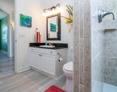 2319 Avenue C - Photo Thumbnail 14