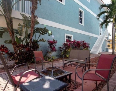 2319 Avenue C - Photo Thumbnail 15