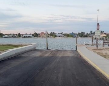 403 63rd Street - Photo Thumbnail 55