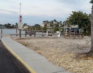 403 63rd Street - Photo Thumbnail 56