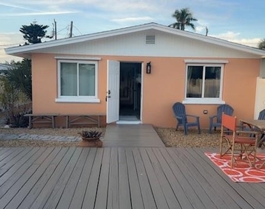 403 63rd Street - Photo Thumbnail 3