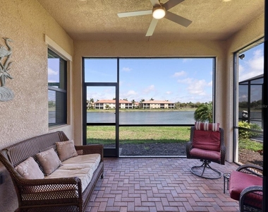 10424 Crooked Creek Drive - Photo Thumbnail 31