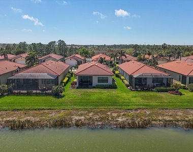 10424 Crooked Creek Drive - Photo Thumbnail 33