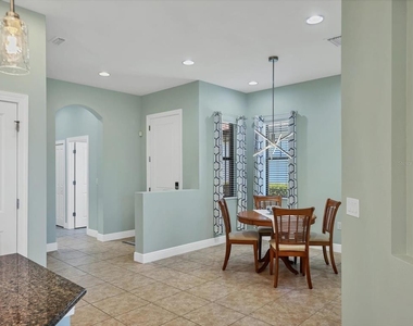 10424 Crooked Creek Drive - Photo Thumbnail 19