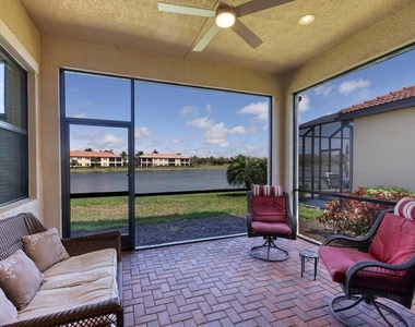 10424 Crooked Creek Drive - Photo Thumbnail 30