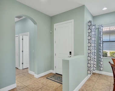 10424 Crooked Creek Drive - Photo Thumbnail 5