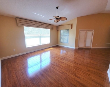 4220 Pinebrook Circle - Photo Thumbnail 2