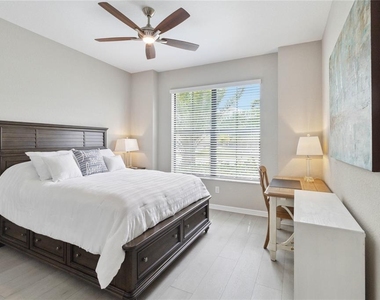 17724 Polo Trail - Photo Thumbnail 10
