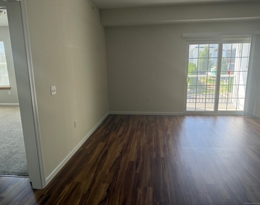 301 Main Street - Photo Thumbnail 1