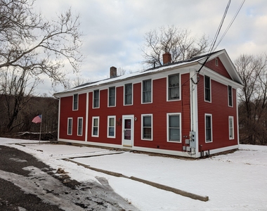 955 Main Street - Photo Thumbnail 2