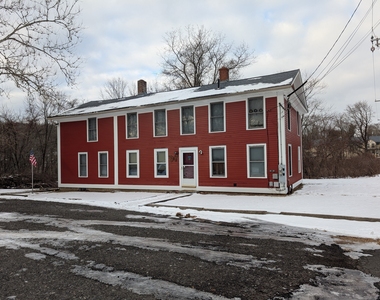 955 Main Street - Photo Thumbnail 1