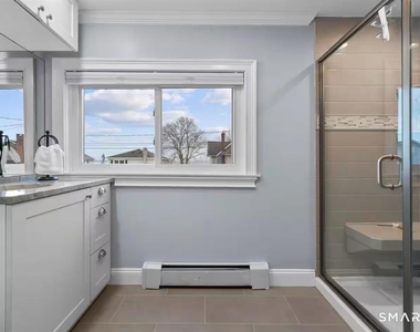 58 Chapman Avenue - Photo Thumbnail 20