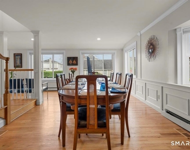 58 Chapman Avenue - Photo Thumbnail 14