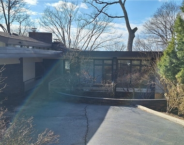 90 E Woodland - Photo Thumbnail 1