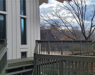 90 E Woodland - Photo Thumbnail 49