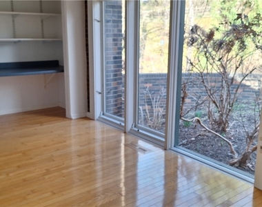 90 E Woodland - Photo Thumbnail 38