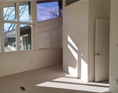 90 E Woodland - Photo Thumbnail 27