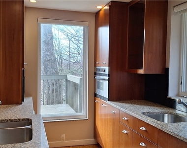 90 E Woodland - Photo Thumbnail 22