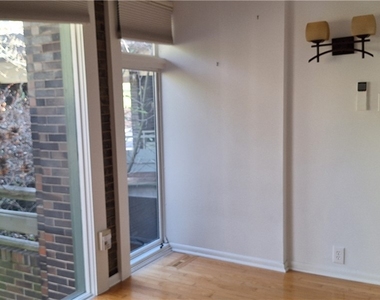 90 E Woodland - Photo Thumbnail 40
