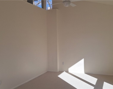 90 E Woodland - Photo Thumbnail 30