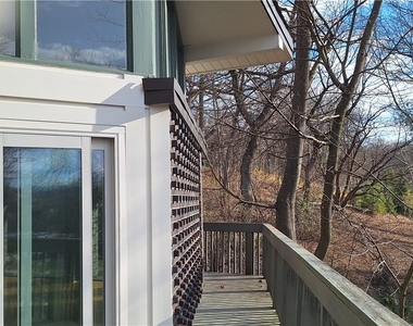 90 E Woodland - Photo Thumbnail 47