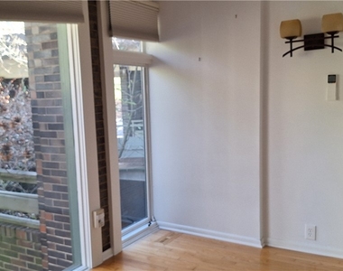 90 E Woodland - Photo Thumbnail 35