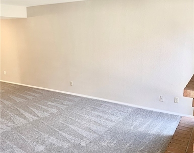 3771 Shirebrook Drive - Photo Thumbnail 3