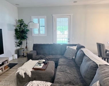 3795 Ruskin Street - Photo Thumbnail 13