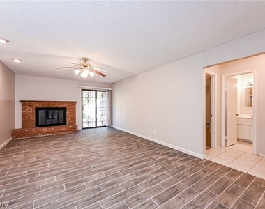 3212 Lark Circle - Photo Thumbnail 1