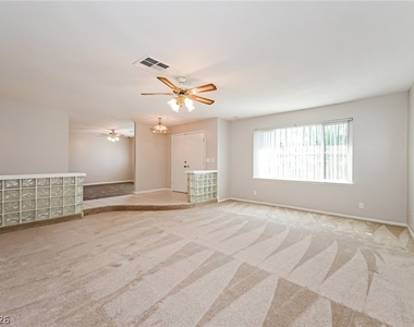 3212 Lark Circle - Photo Thumbnail 7