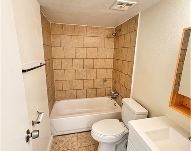 3356 Sylvia Street - Photo Thumbnail 12