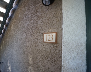 9330 W Maule Avenue - Photo Thumbnail 4