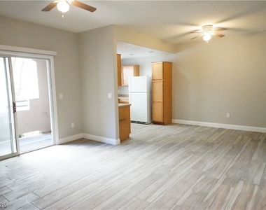 9330 W Maule Avenue - Photo Thumbnail 6