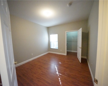 9330 W Maule Avenue - Photo Thumbnail 13