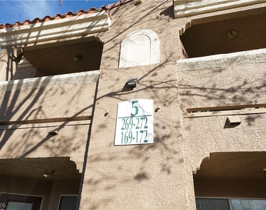 10245 S Maryland Parkway - Photo Thumbnail 1