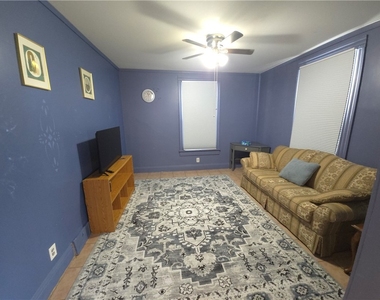 30 Flanders Street - Photo Thumbnail 5