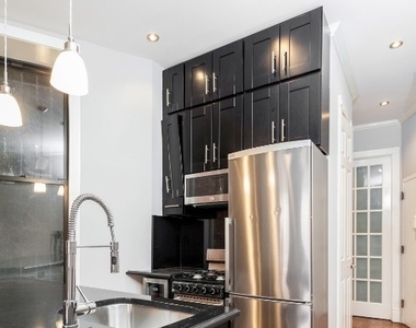60 Avenue B - Photo Thumbnail 6